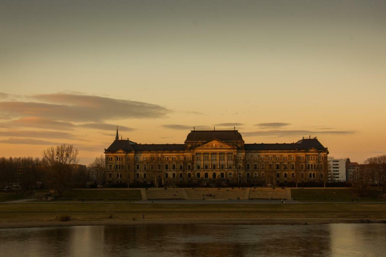 Mirabelle - Wohnen In Der Dresdner Neustadt Dresden Exterior photo